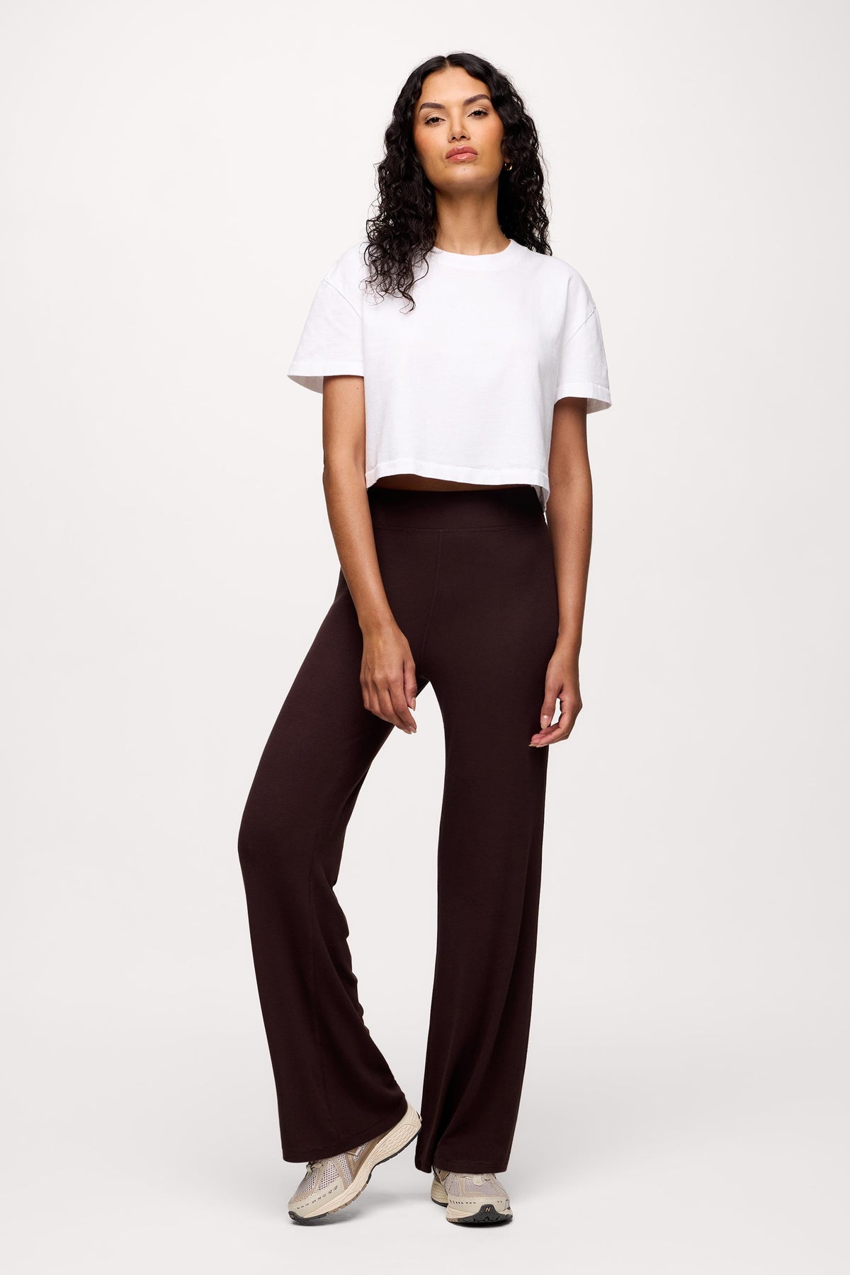 Easy Wide-Leg Comfort Pant