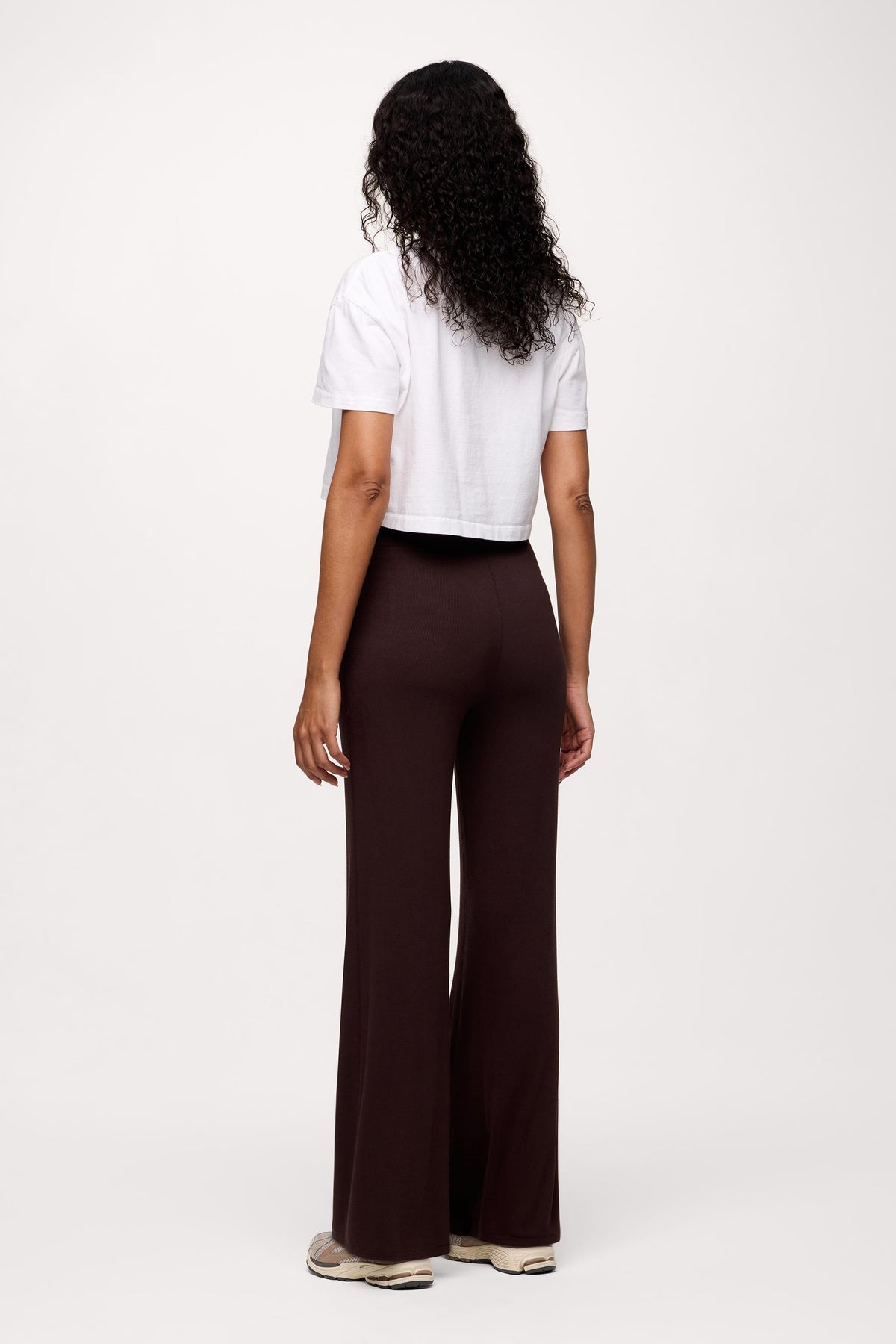 Easy Wide-Leg Comfort Pant