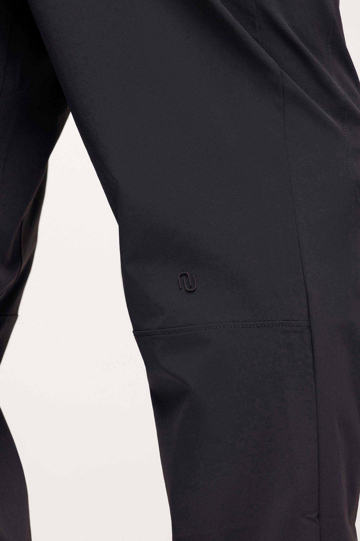 ‌Performance-Fit Drawstring Pants